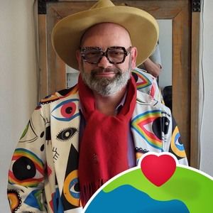 Meet your Posher, Christopher